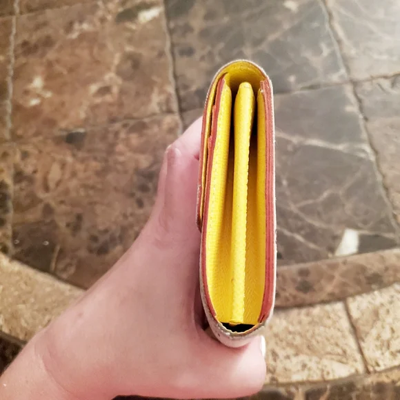 Louis Vuitton White Multicolor Murakami Continental Long Wallet Yellow Interior - Picture 11 of 16